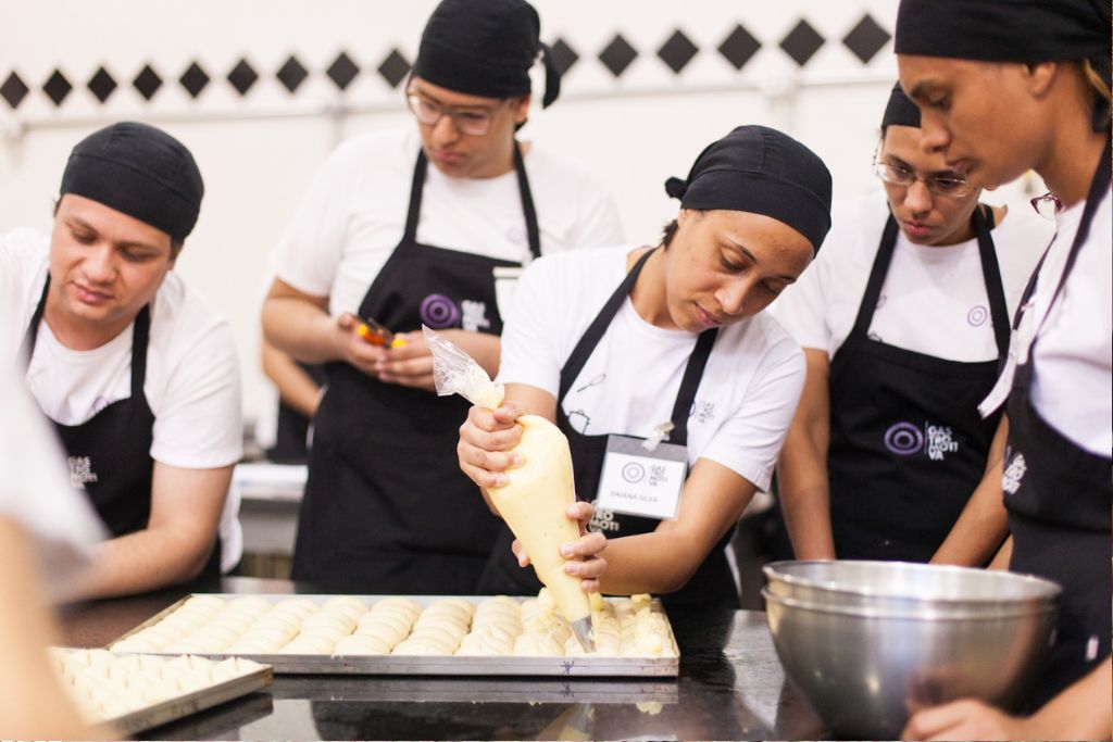 Curso de Formação em Cozinheiro Gastronômico Social